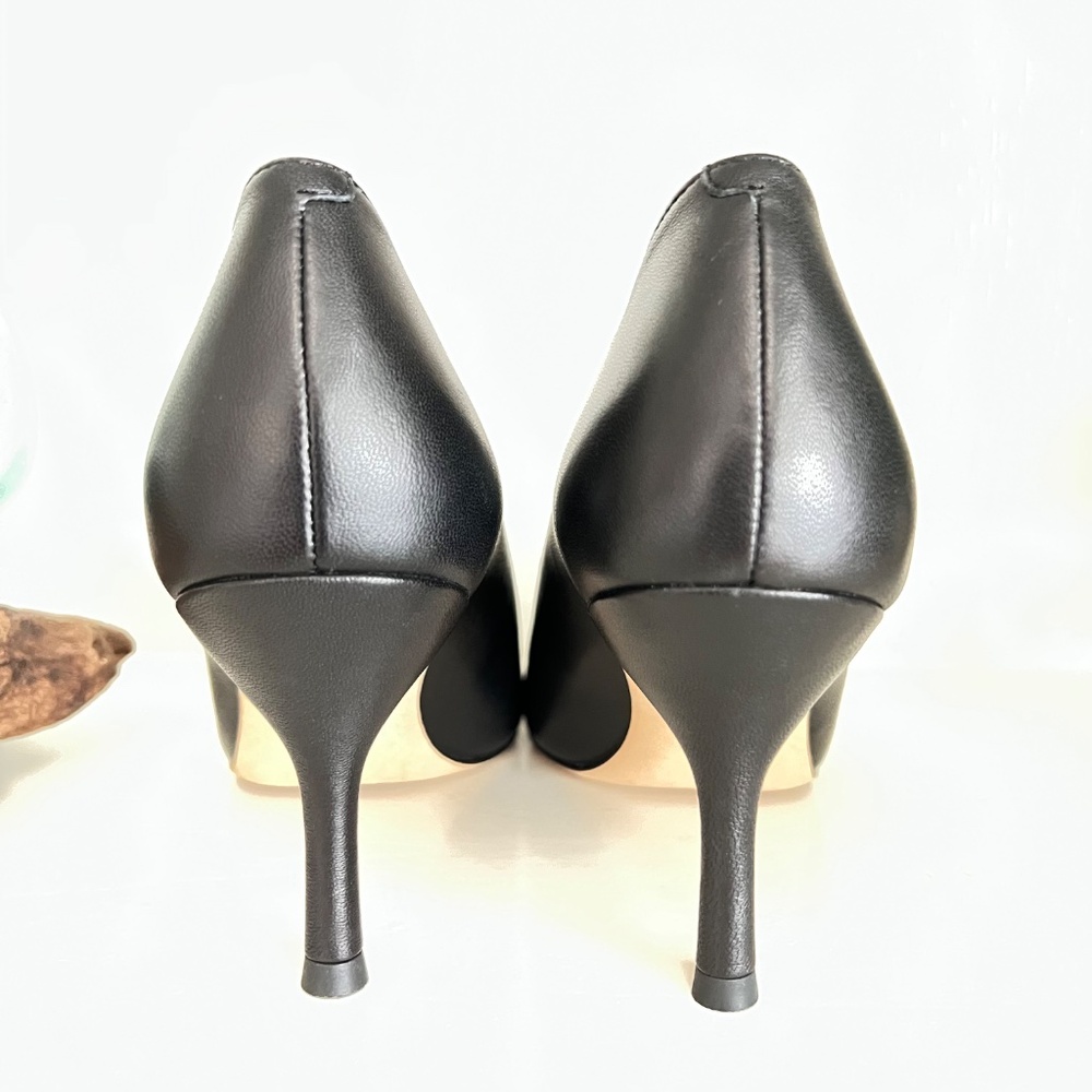 Ally NYC The Classic Pump - Picture 5 of 10